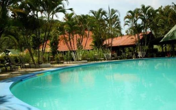 Hotel Villas Rio Mar