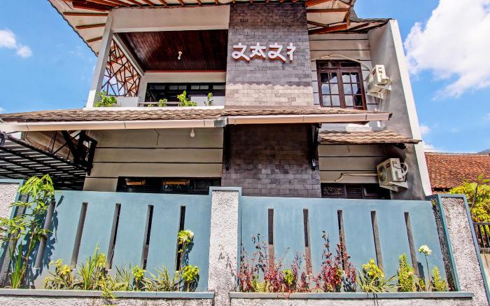 OYO Life 92575 Zazi Homestay