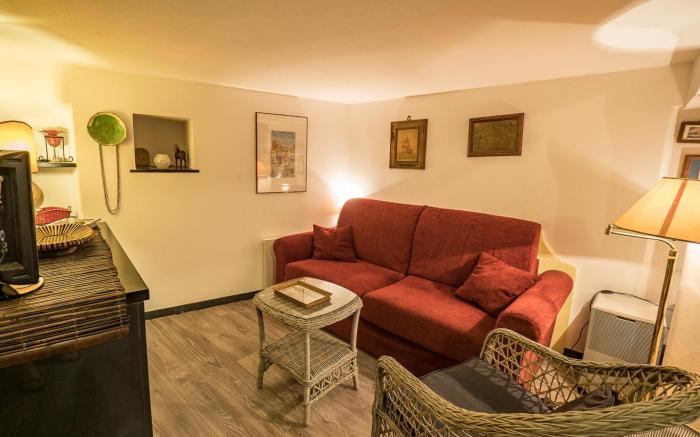 Petrella's Point Studio