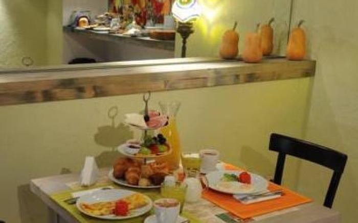 No12 Boutique Hotel