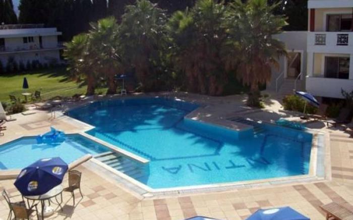 Olgas Paradise Apartments