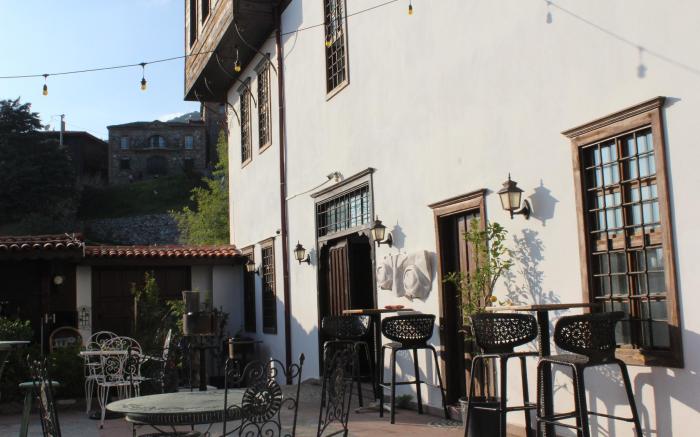 Konak Macha Boutique & Lounge
