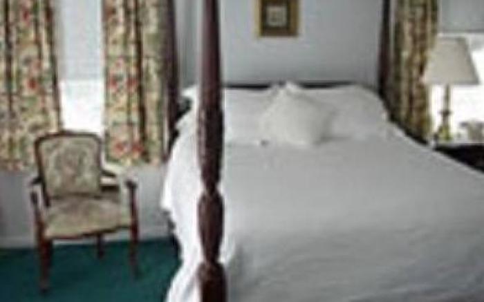 Taber Inn