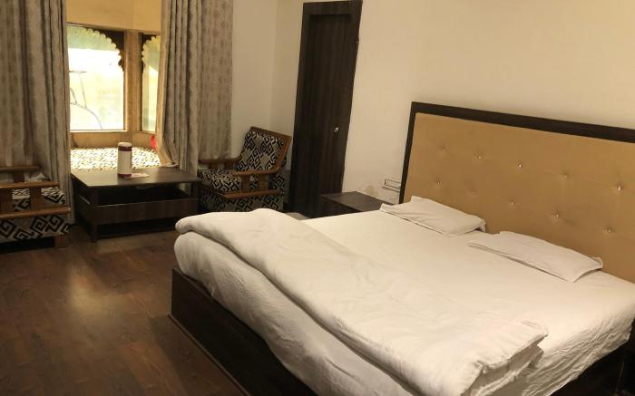 Hotel Rani Palace