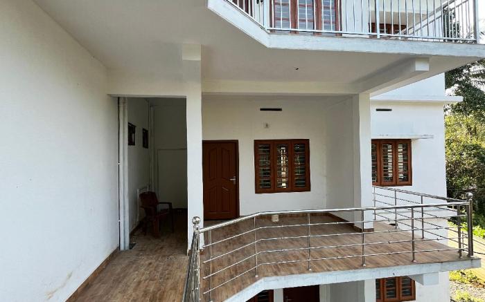 Biriyomz Residency