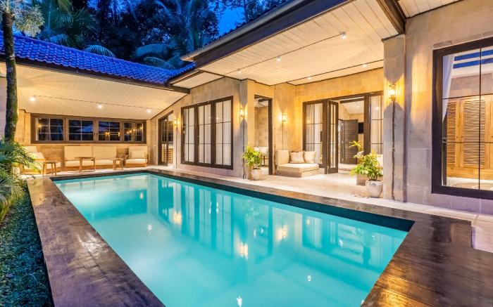 Rumah Villa by EVDEkimi