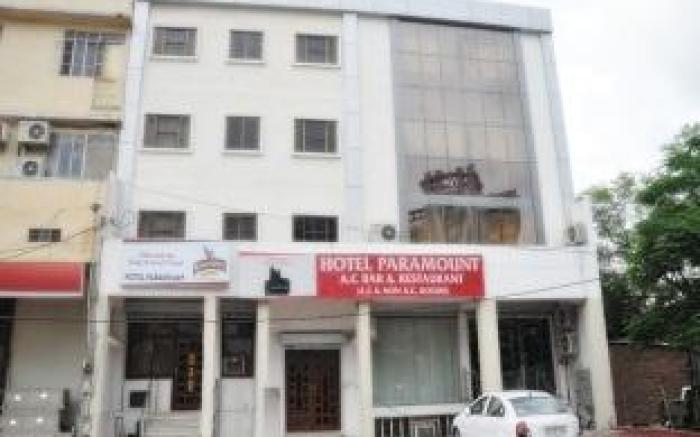 Hotel Paramount
