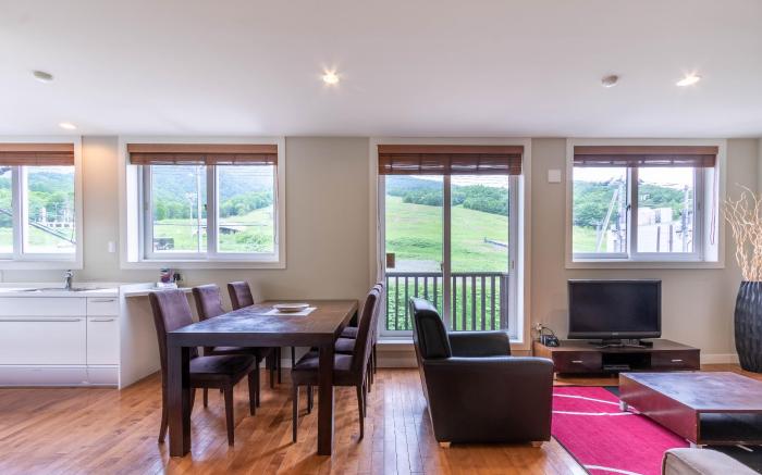 Fresh Powder Accommodation
