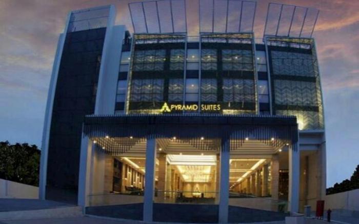 pyramid suites Hotel