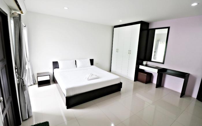 Hua Hin Irooms Hotel
