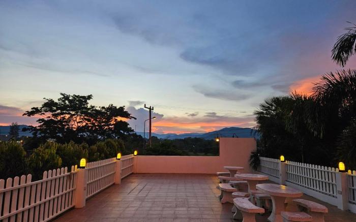 Charming Home Resort