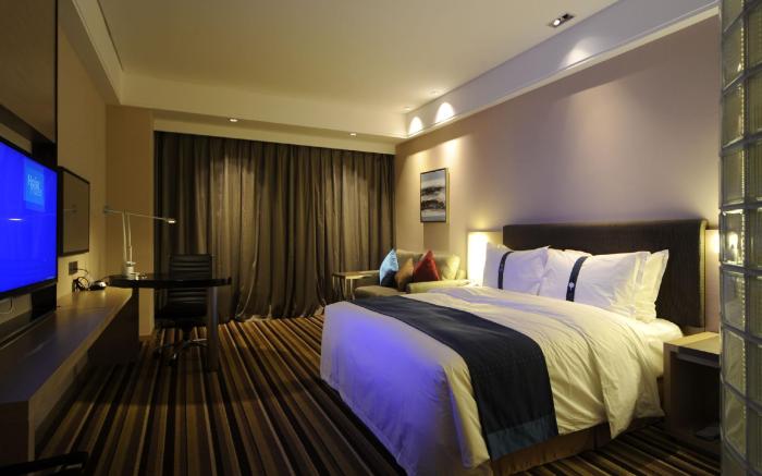 Holiday Inn Express Shenyang Golden Corridor By IHG