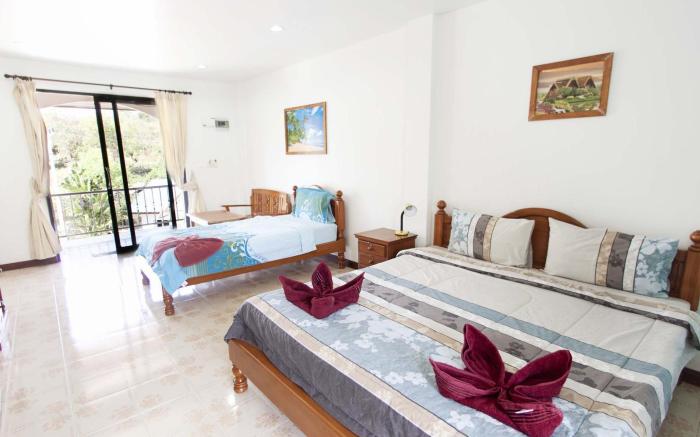 Lotus Friendly Hotel