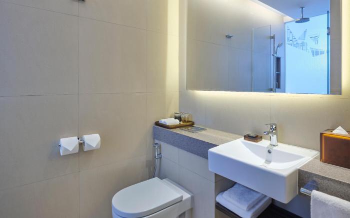 Aloft Singapore Novena 