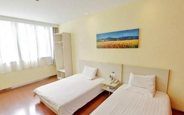 Hanting Hotel Tianjin Huayuan