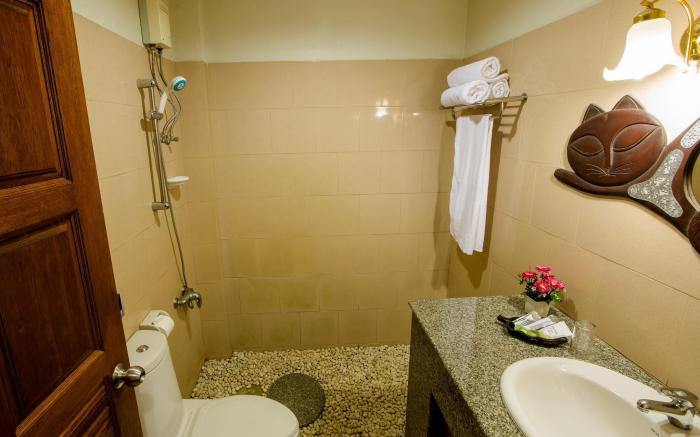 Baan Veerakit Guesthouse