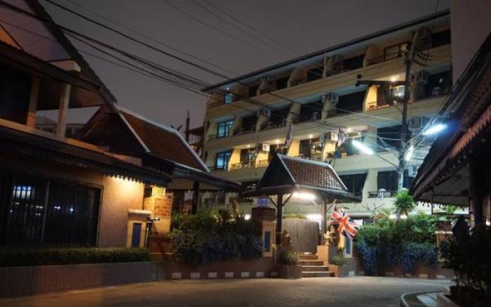 Suppamitr Villa Hotel