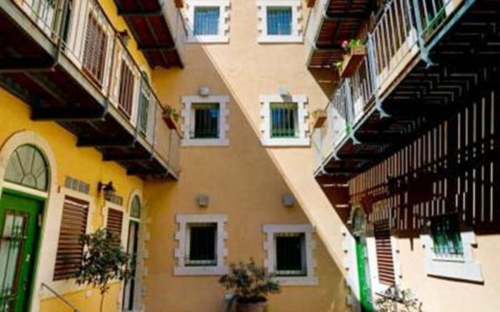 The Market Courtyard Suites Apartment
