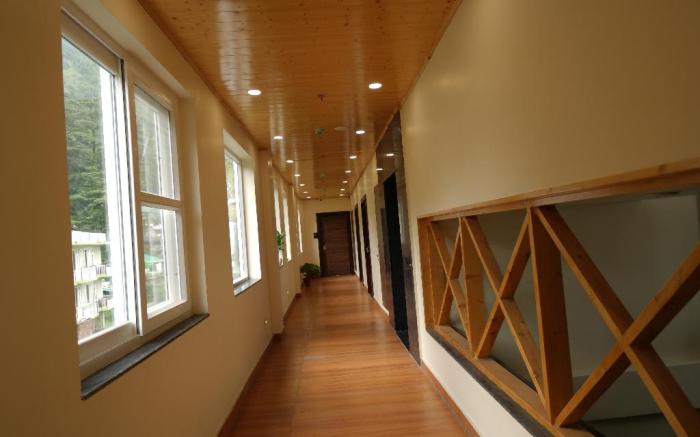 Aamod DN Resort- Dharamshal (Mcleodganj)