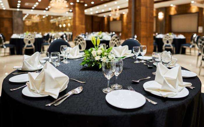 Goldfinch Hotel Mumbai