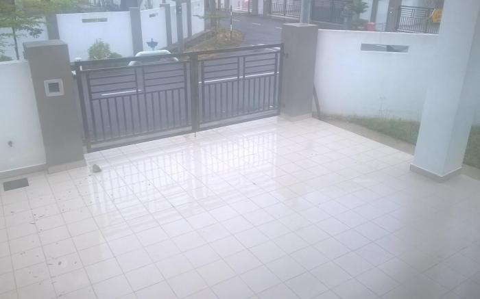 Husna Homestay Kluang (For Muslim Only)