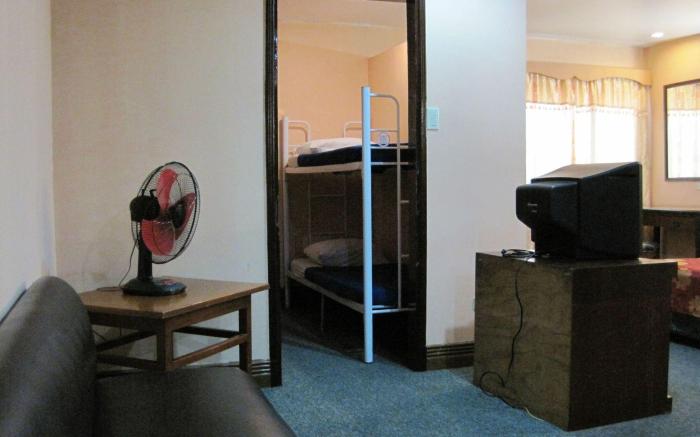City Travel Hotel