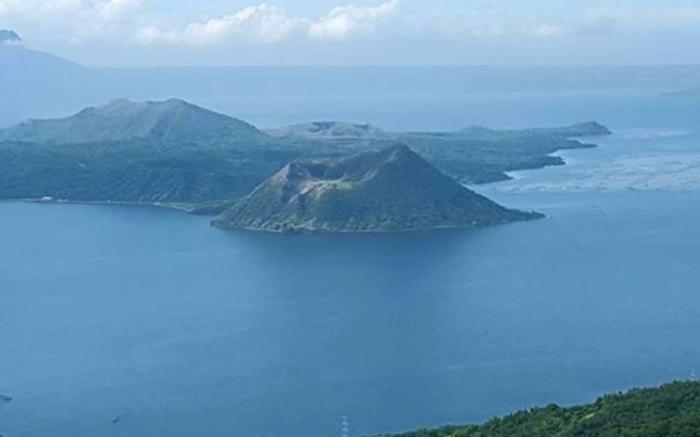 TAGAYTAY WIND 1Br CONDO FURNISH 3BEDS, 4PAX, AC T3