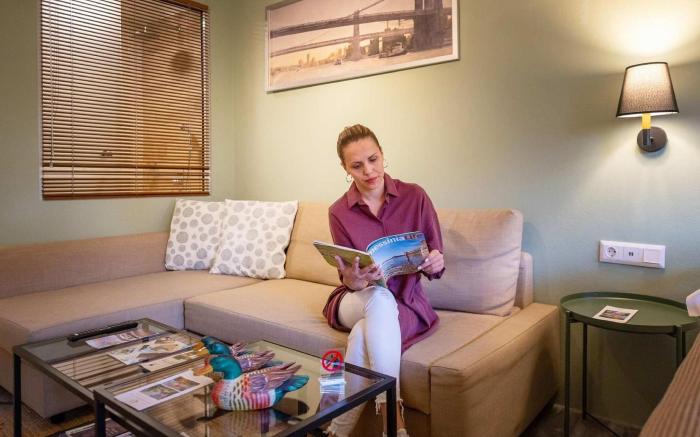 Pols Studio - Kalamata Mediterranean Suites