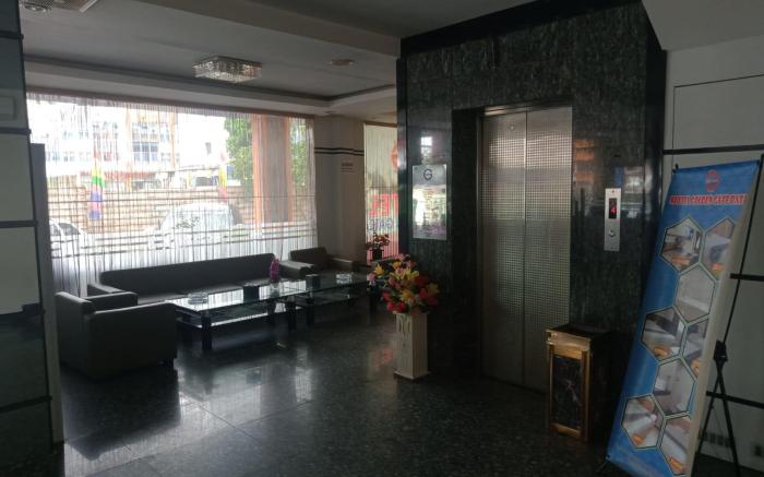 Collection O 625 Hotel Golden Gate