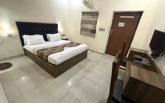 Baba Residency