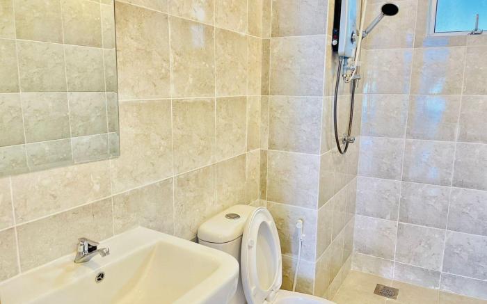 Opposite Bukit Jalil Stadium / Axiata Arena 9 pax