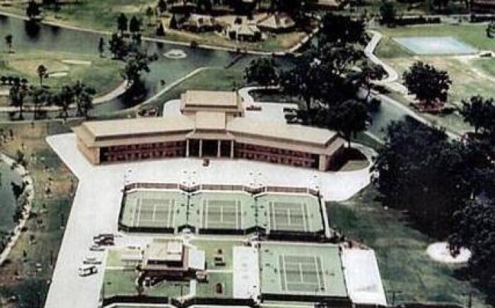 Columbia Lakes Hotel & Conference Center