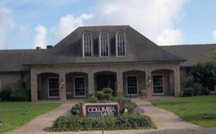 Columbia Lakes Hotel & Conference Center