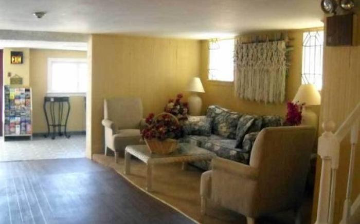 Ocean Manor 1100 Inn
