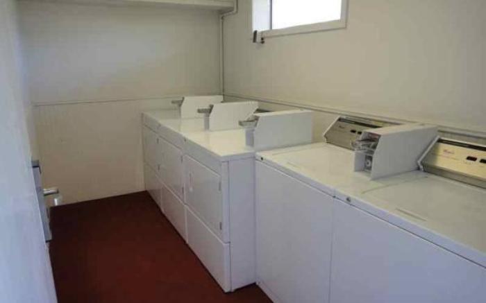 Travel Inn & Suites