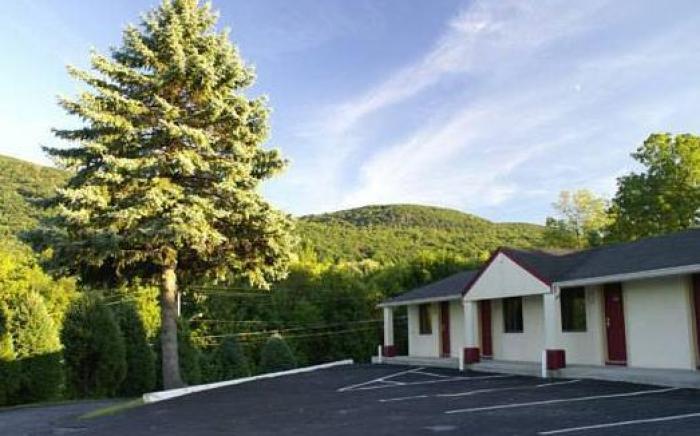 Appalachian Motel