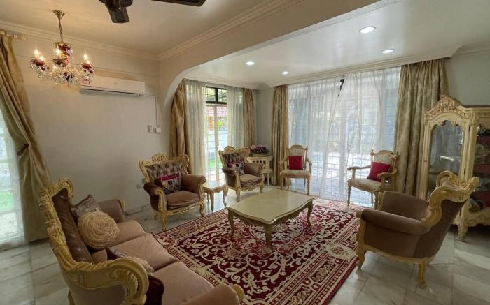 Spacious Bungalow in Kuala Terengganu