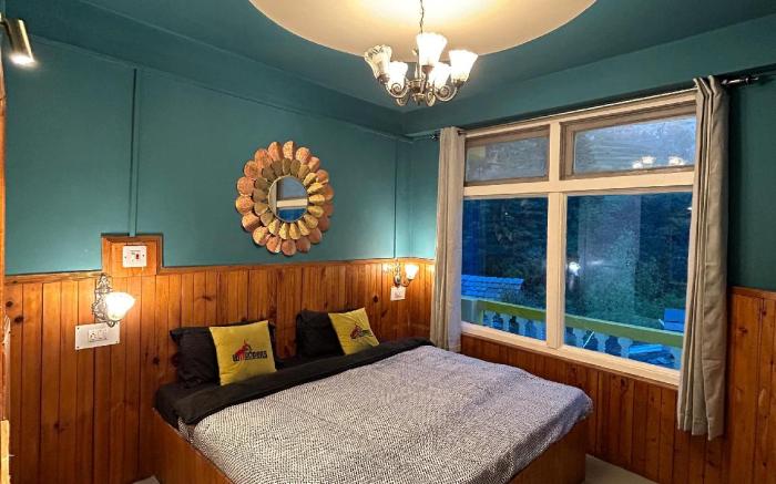 Whoopers Hostel Jibhi