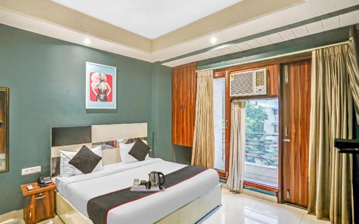 Hotel Church House - Rohini Sector 15