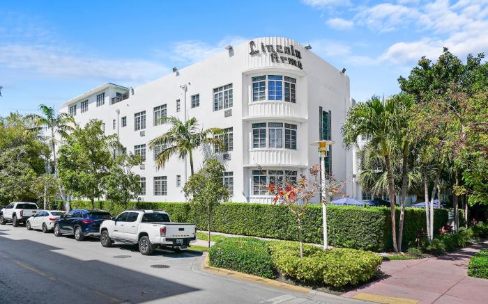 Lincoln Arms Suites