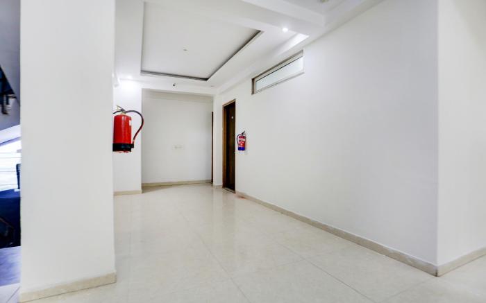 Super Hotel O Subhash Chowk Near Medanta Hospital Formerly L B Residency