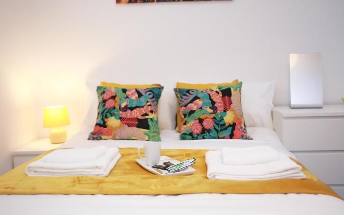 South Harrow Apartment