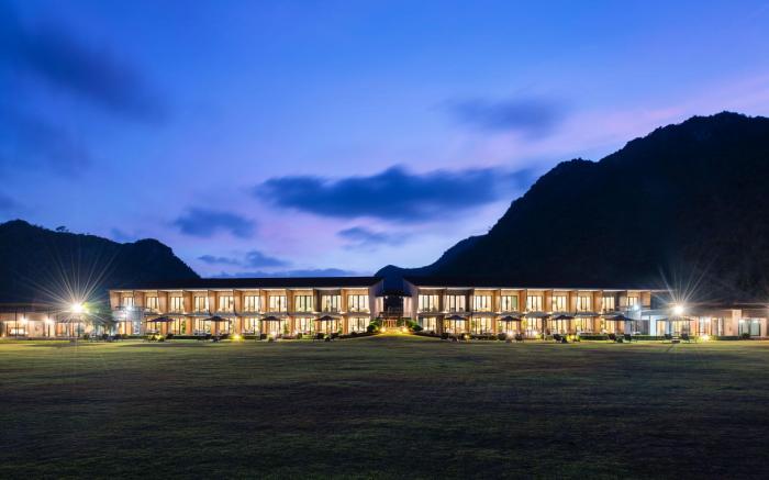 La Isla Pranburi Beach Resort
