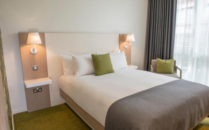 The Orchard Hotel & Restaurant