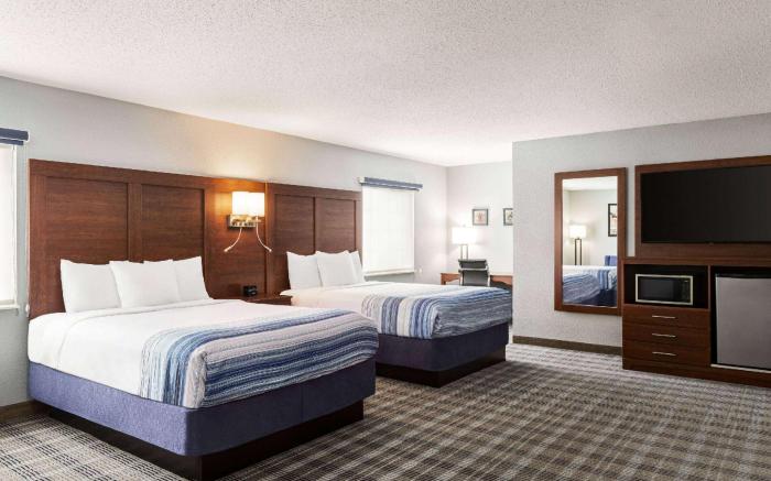 AmericInn by Wyndham Williamsburg