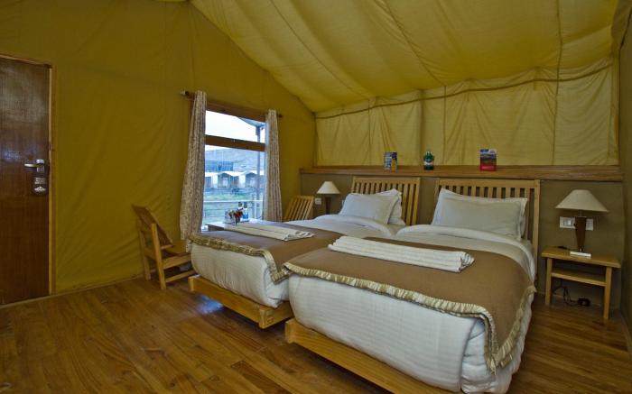 Pangong Retreat Camp