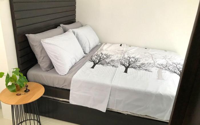 Cozy & Full-Service Condo at the Heart of Bacolod