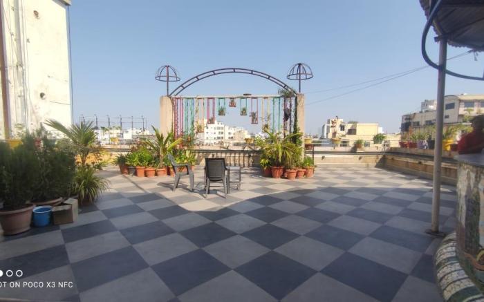 Hotel Watan Residency