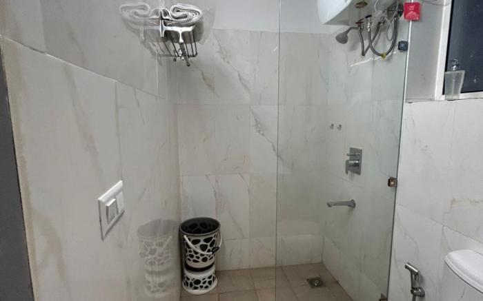 The Origin Suites opp Hyatt Regency