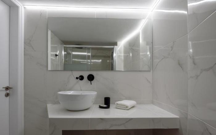 Acropolis Grand Apartment